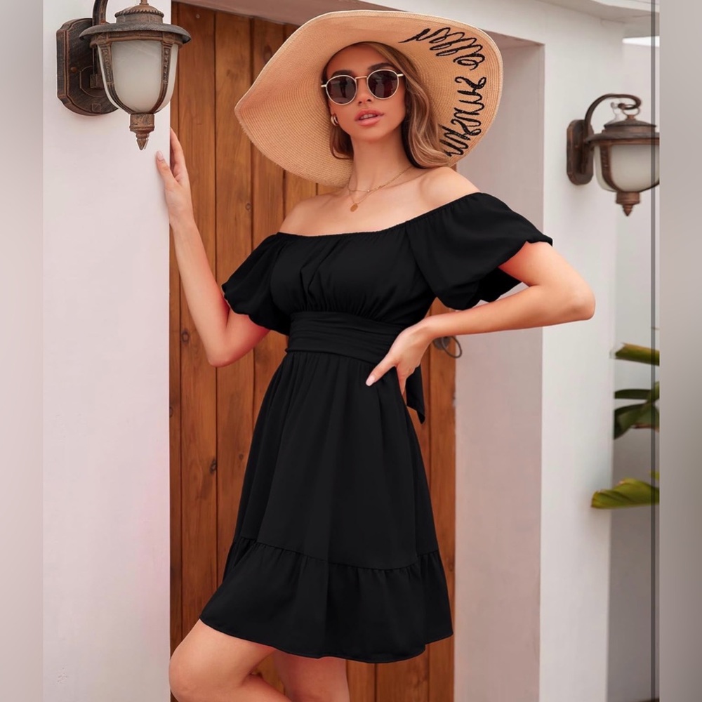New Phortric Summer Tie Back party Dress size M Lantern Sleeve Off Shoulder